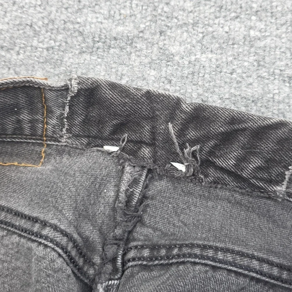 Vintage Levi's 501 Jeans Men's 32 x 30 (FITS 30 x 23) Black Splatter Raw Hem USA